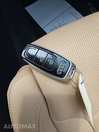 2025 Audi Q8 Prestige 55 TFSI - miniatura 5