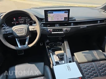 2025 Audi RS 5 Sportback Hatchback - miniatura 14