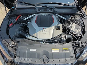 2025 Audi RS 5 Sportback Hatchback - miniatura 19