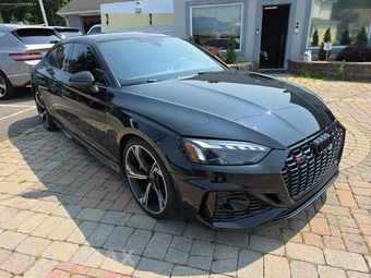 2025 Audi RS 5 Sportback Hatchback - miniatura 3