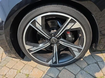 2025 Audi RS 5 Sportback Hatchback - miniatura 8