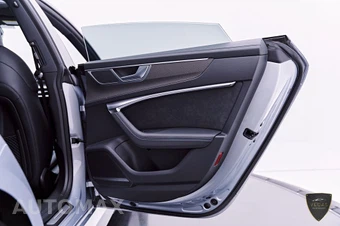 2025 Audi RS 7 performance - miniatura 38