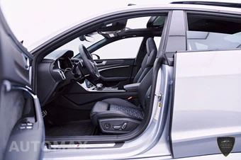 2025 Audi RS 7 performance - miniatura 44