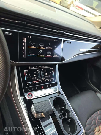 2025 Audi RS Q8 performance - miniatura 10