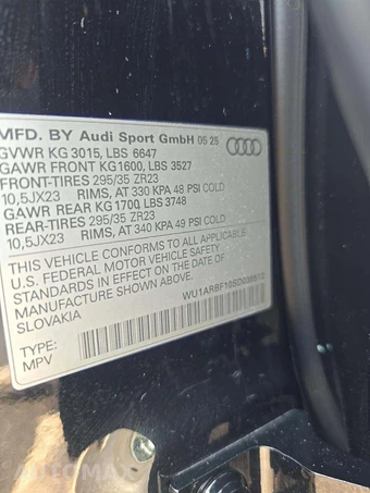 2025 Audi RS Q8 performance - miniatura 5