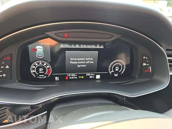 2025 Audi RS Q8 performance - miniatura 9