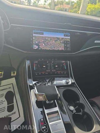 2025 Audi RS Q8 performance – miniatura 11