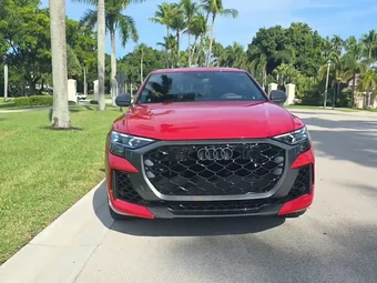 2025 Audi RS Q8 performance – miniatura 2
