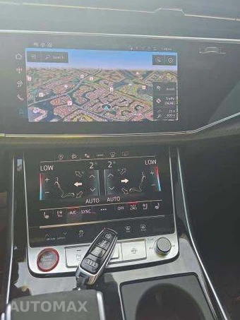 2025 Audi RS Q8 performance – miniatura 31