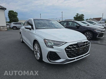 2025 Audi S3 Sedan Premium Plus – miniatura 4