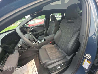 2025 Audi S6 Sportback e-tron Premium Plus – miniatura 6