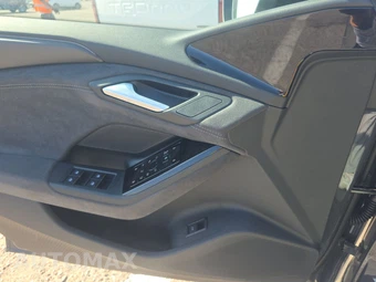 2025 Audi S6 Sportback e-tron Premium - miniatura 9