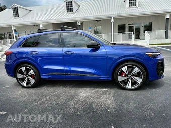 2025 Audi SQ5 All-new Premium Plus 3.0 TFSI - miniatura 3
