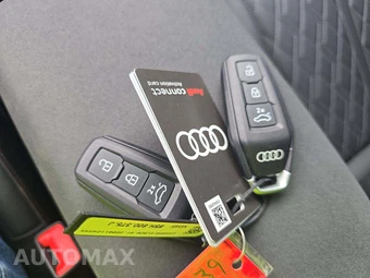 2025 Audi SQ6 e-tron Premium Plus – miniatura 8