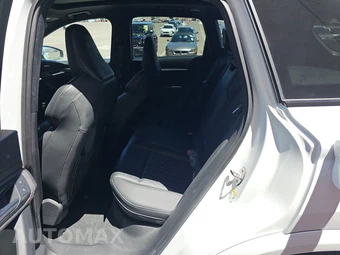 2025 Audi SQ6 e-tron Premium Plus – miniatura 13