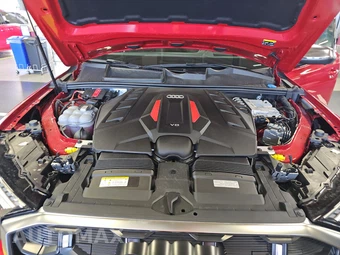 2025 Audi SQ7 Prestige – miniatura 16