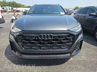 2025 Audi SQ8 Premium Plus – miniatura 2