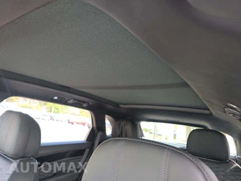 2025 Bentley Bentayga EWB Azure V8 - miniatura 8