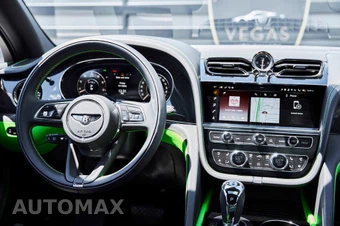 2025 Bentley Bentayga S Black Edition V8 - miniatura 60