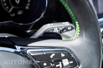 2025 Bentley Bentayga S Black Edition V8 - miniatura 68