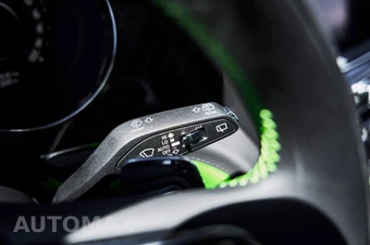 2025 Bentley Bentayga S Black Edition V8 - miniatura 69