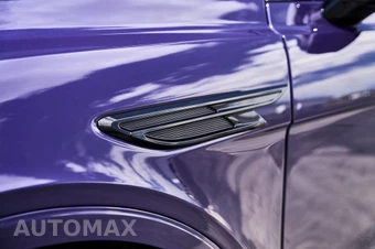 2025 Bentley Bentayga S Black Edition V8 - miniatura 8