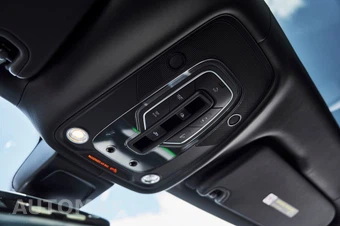 2025 Bentley Bentayga S Black Edition V8 - miniatura 91