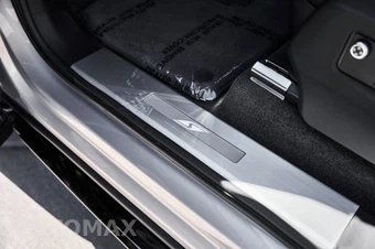 2025 Bentley Bentayga S V8 - miniatura 35