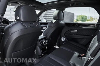 2025 Bentley Bentayga S V8 - miniatura 38