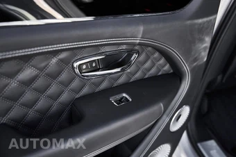 2025 Bentley Bentayga S V8 - miniatura 50