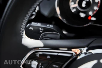 2025 Bentley Bentayga S V8 - miniatura 58