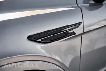 2025 Bentley Bentayga S V8 - miniatura 8