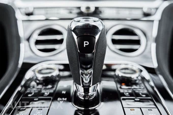 2025 Bentley Continental GT Speed - miniatura 60