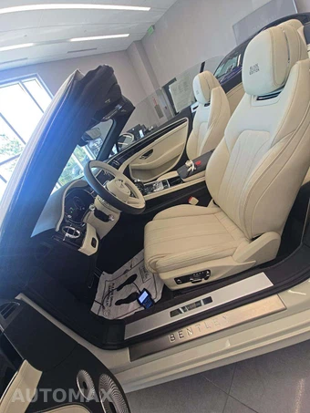 2025 Bentley Continental GTC Black Edition - miniatura 3