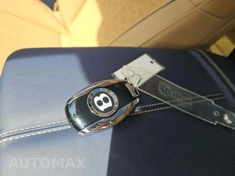 2025 Bentley Flying Spur Speed - miniatura 8