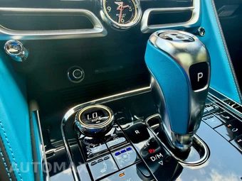 2025 Bentley Flying Spur Speed V8 Hybrid - miniatura 49
