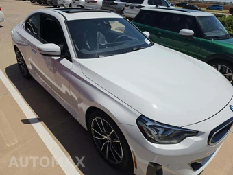 2025 BMW 2 Series Coupe 230i - miniatura 4