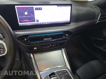 2025 BMW 2 Series Coupe M240i xDrive - miniatura 11