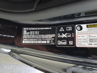 2025 BMW 2 Series Coupe M240i xDrive - miniatura 14