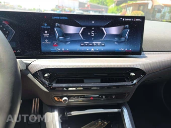 2025 BMW 2 Series Coupe M240i xDrive - miniatura 10