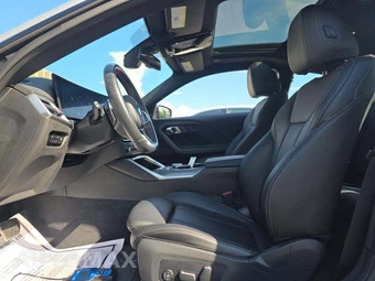 2025 BMW 2 Series Coupe M240i xDrive - miniatura 6