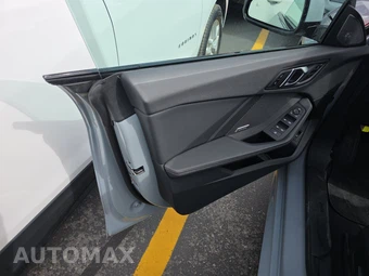 2025 BMW 2 Series Gran Coupe 228 xDrive Sedan - miniatura 9