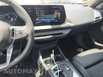2025 BMW 2 Series Gran Coupe 228 xDrive Sedan - miniatura 17