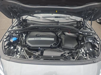 2025 BMW 2 Series Gran Coupe 228 xDrive Sedan - miniatura 15