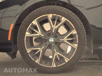 2025 BMW 2 Series Gran Coupe 228 xDrive Sedan - miniatura 9