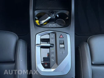 2025 BMW 2 Series Gran Coupe 228 xDrive Sedan - miniatura 22