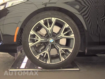 2025 BMW 2 Series Gran Coupe 228 xDrive Sedan - miniatura 9