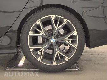 2025 BMW 2 Series Gran Coupe 228 xDrive Sedan - miniatura 12