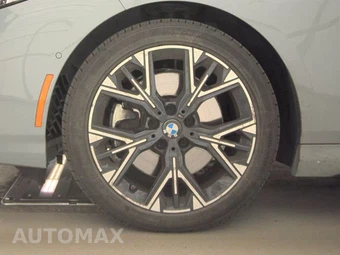 2025 BMW 2 Series Gran Coupe 228 xDrive Sedan - miniatura 9