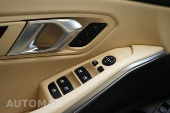2025 BMW 3 Series Sedan 330i - miniatura 19